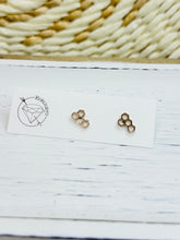 Load image into Gallery viewer, Honey comb stud gold steel earrings