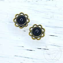 Load image into Gallery viewer, Black agate flower plugs gauges: 14g 12g 10g 8g 6g 4mm 4g 5mm 2g 6mm 1g 7mm 0g 8mm 11/32" 9mm 00g 10mm 7/16" 11mm