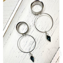 Load image into Gallery viewer, Steel sapphire and pearl hoop screw back plugs gauges tunnels: 2g 0g 00g 1/2" 9/16" 5/8" 18mm 19mm,20mm 22mm 25mm