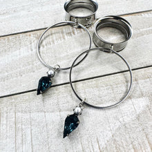 Load image into Gallery viewer, Steel sapphire and pearl hoop screw back plugs gauges tunnels: 2g 0g 00g 1/2" 9/16" 5/8" 18mm 19mm,20mm 22mm 25mm