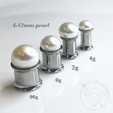 Load image into Gallery viewer, Screw-back pearl hider plugs tunnels for gauged ears: 4g 2g 0g 00g 5mm 6mm 8mm 10mm