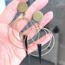 Load image into Gallery viewer, Antique bronze layered metal hoop plugs gauges tunnels 8g 6g 4g 2g 1g 0g 00g 7/16" 1/2 9/16" 5/8" 3/4" 7/8" 1"