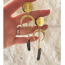 Load image into Gallery viewer, Bohemian moon phase quartz plugs gauges tunnels 8g 6g 4g 2g 1g 0g 00g 7/16" 1/2 9/16" 5/8" 3/4" 7/8" 1"