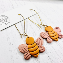 Load image into Gallery viewer, Bee earrings textured pink