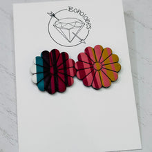 Load image into Gallery viewer, Large serape daisy flower button studs earrings