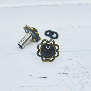 black agate flower plugs gauges: 14g 12g 10g  8g 6g 4mm 4g 5mm 2g 6mm 1g 7mm 0g 8mm 11/32" 9mm 00g 10mm 7/16" 11mm