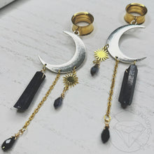 Load image into Gallery viewer, Celestial silver and gold crescent moon crystal screw back plugs gauges tunnels: 2g 0g 00g 1/2&quot; 9/16&quot; 5/8&quot; 18mm 20mm 22mm 25mm