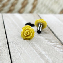 Load image into Gallery viewer, Medium rose flower plugs for gauged ears: 14g 12g 10g 8g 6g 4g 2g 1g 0g 11/32&quot; 00g