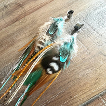 Load image into Gallery viewer, Silver feather beaded screw back plugs gauges tunnels: 2g 0g 00g 1/2&quot; 9/16&quot; 5/8&quot; 18mm 20mm 22mm 25mm