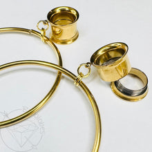 Load image into Gallery viewer, Yellow gold wire hoop screw back plugs gauges tunnels: 2g 0g 00g 1/2&quot; 9/16&quot; 5/8&quot; 18mm 3/4&quot; 20mm 22mm 25mm