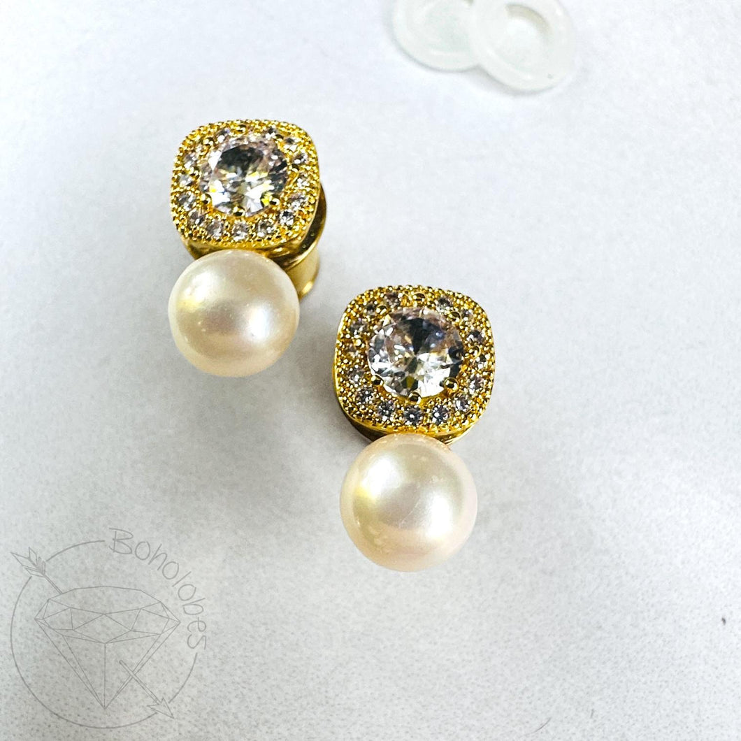 Gold crystal and pearl plugs Square CZ halo stud wedding bridal plugs for gauged or stretched ears: Size 0g 8mm