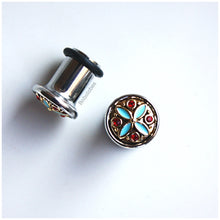 Load image into Gallery viewer, Two toned blue and red accent hider plugs tunnels gauges: sizes 2g - 00g