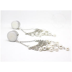 Chandelier bohemian crystal pearl dangle plugs: 2g -1"