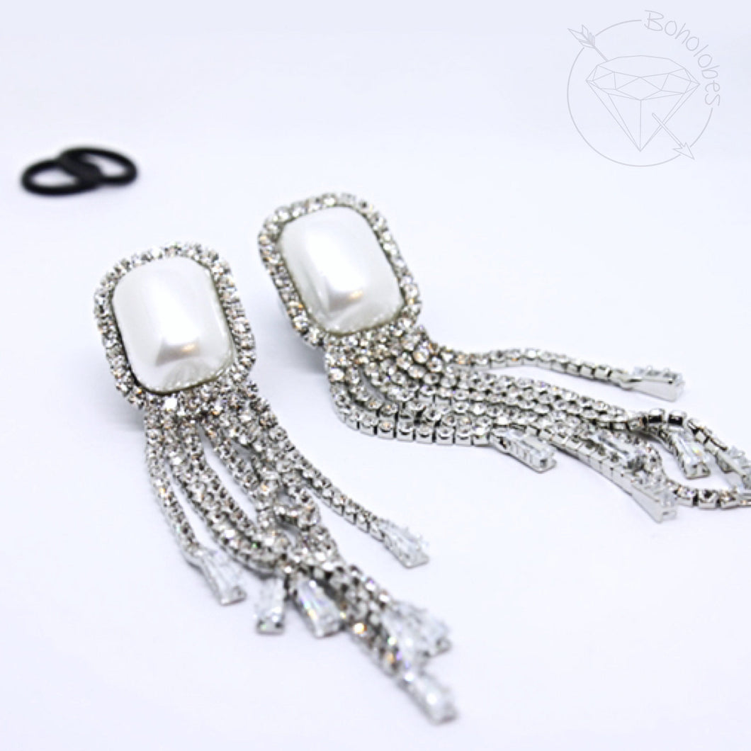 Rhinestone pearl tassel dangle stainless steel plugs tunnels for gauged or stretched ears sizes: 2g 1g 0g 00g 7/16 1/2 9/16