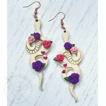 Load image into Gallery viewer, Snake lover floral polymer clay earrings plugs 2g 1g 0g 11/32&quot; 00g 7/16&quot; 1/2&quot; 9/16&quot; 5/8&quot; 3/4&quot; 7/8&quot; 1&quot;